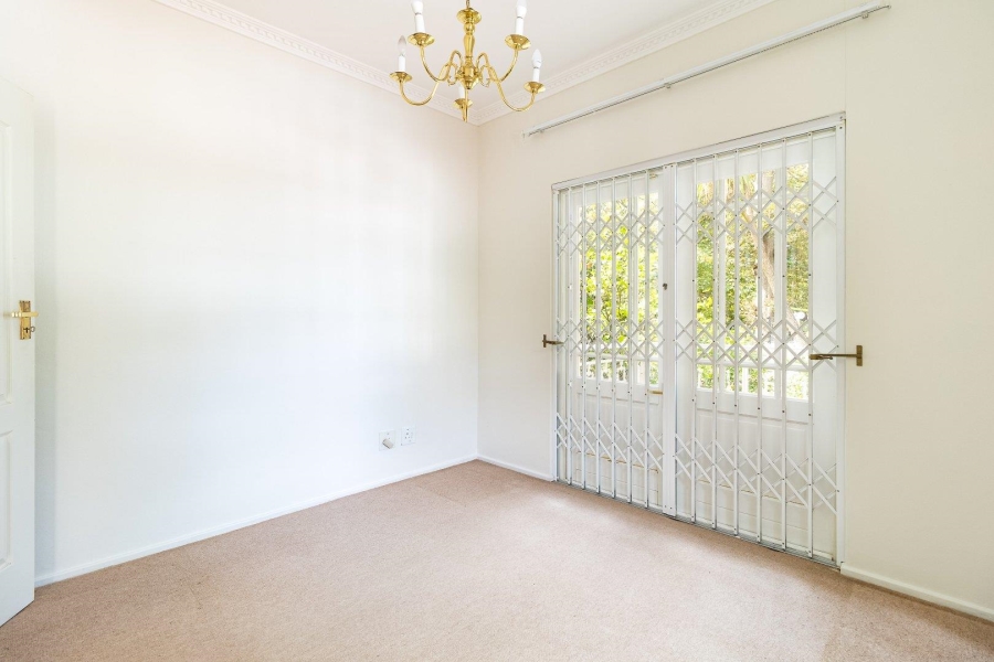 To Let 3 Bedroom Property for Rent in Newlands Western Cape